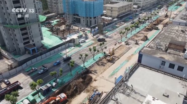配资炒股之家 焦点访谈｜“面子”“里子”双提升，共绘城市更新“新画卷”